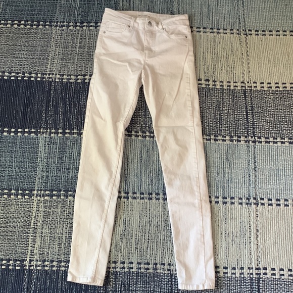 WHITE SKINNY JEANS - Picture 8 of 9